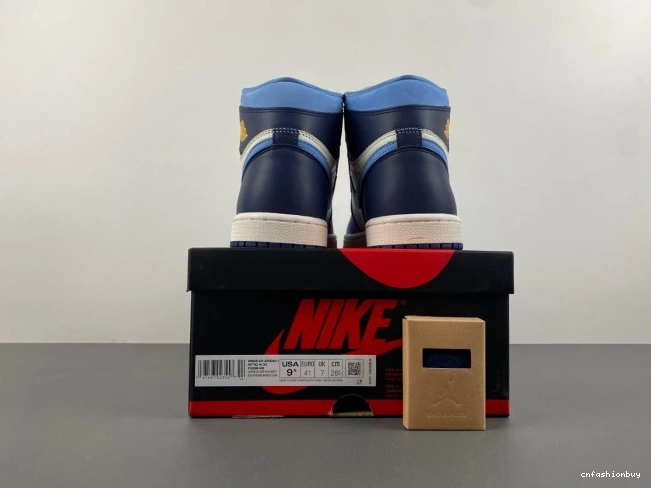 OG High Jordan 1 FD2596-400 in First Flight WMNS Air 0723